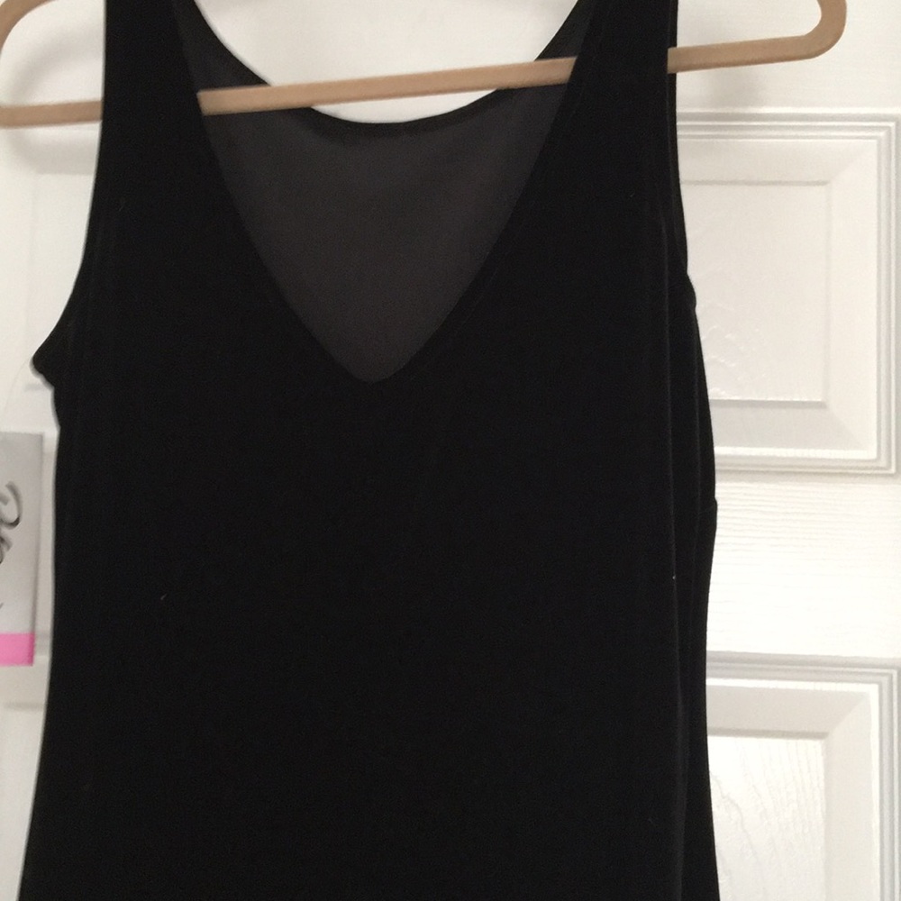 Long black velvet evening dress - Picture 3 of 5